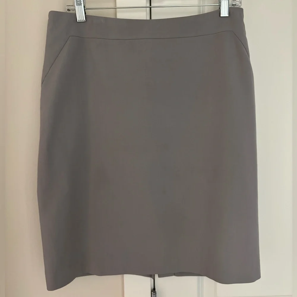 Ann Taylor Gray Pencil Skirt Size 10, Fully Lined